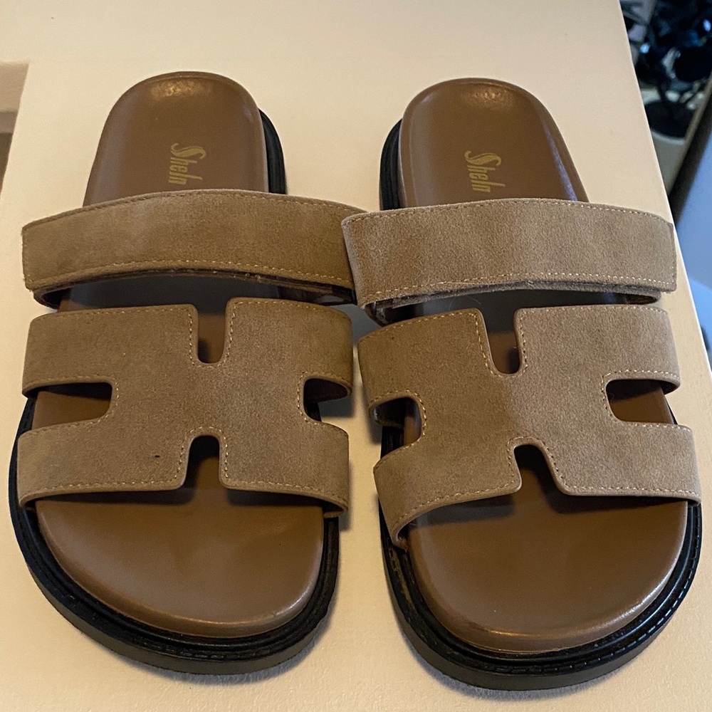 SHEIN Brown Slide Sandals